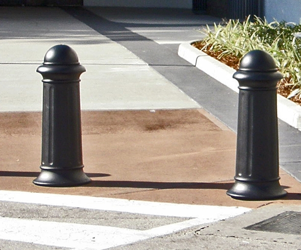 bollards1